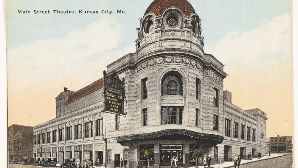 By the 1960s, Mainstreet Theater became “The Empire” under Durwood’s direction. | Photo via MVSC